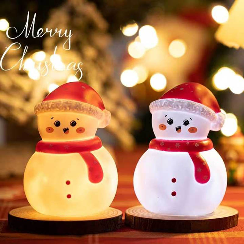 Hanging Ornaments Molding