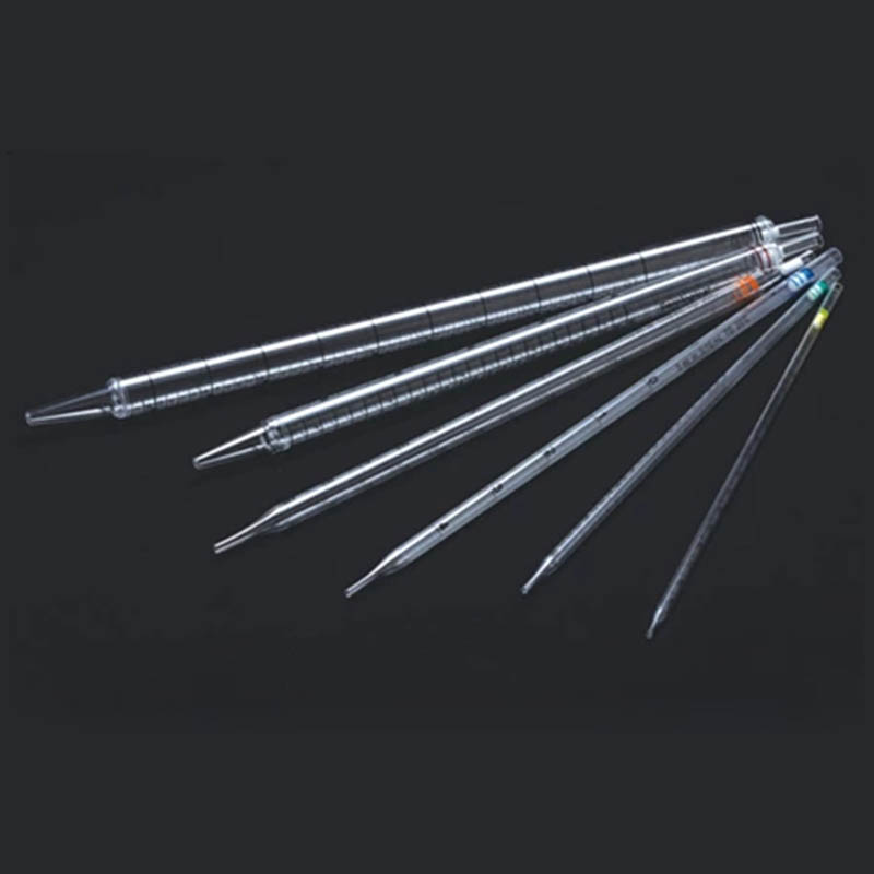 Plastic serological pipettes molding
