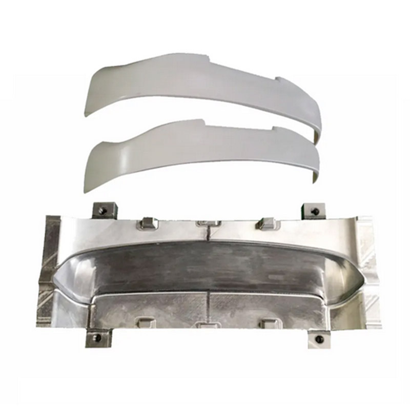 Plastic Car Tail Wing Moulding