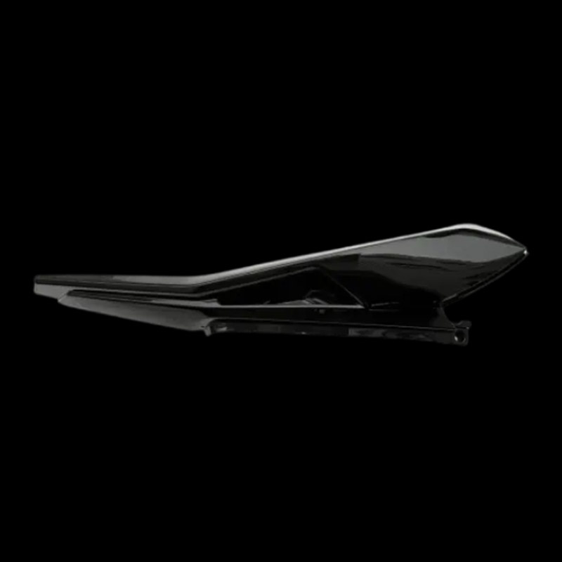 Plastic Car Tail Wing Moulding
