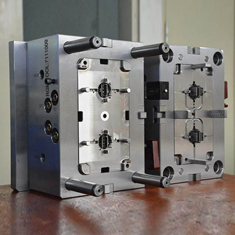 Electric Iron Moulding