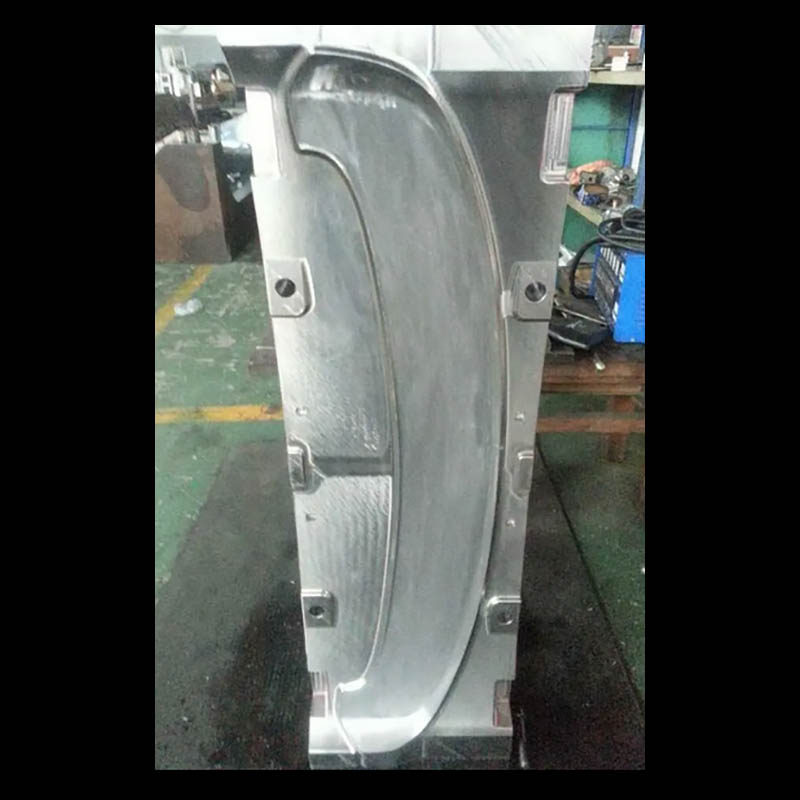 Car Roof Mold