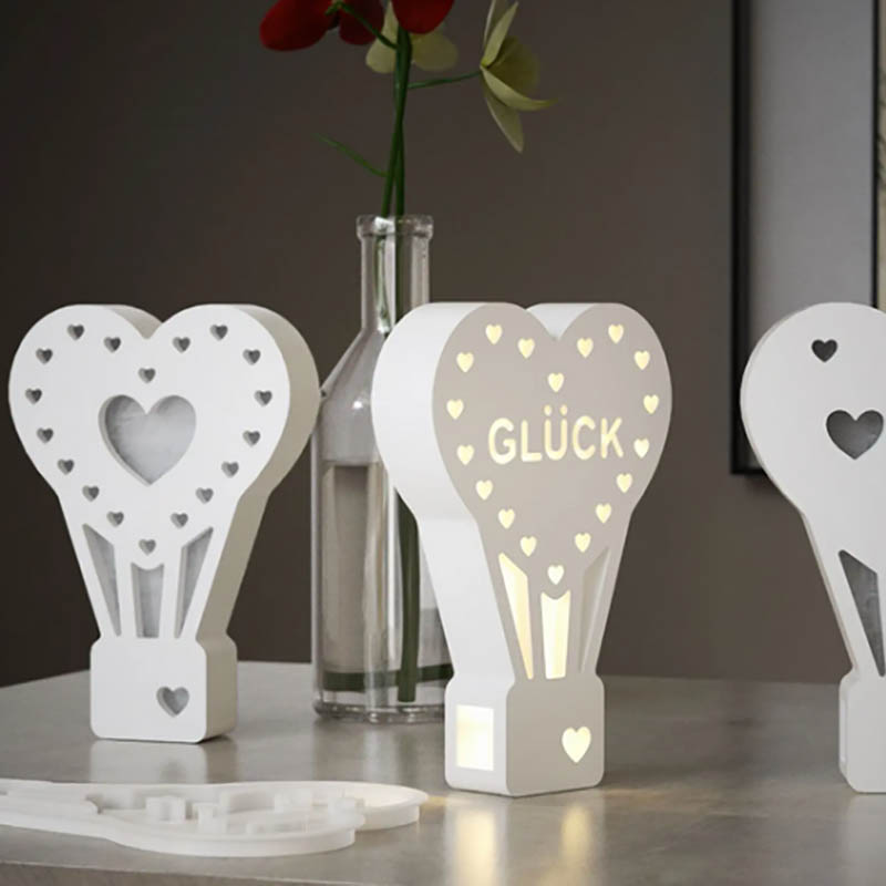 Desk lamp molding