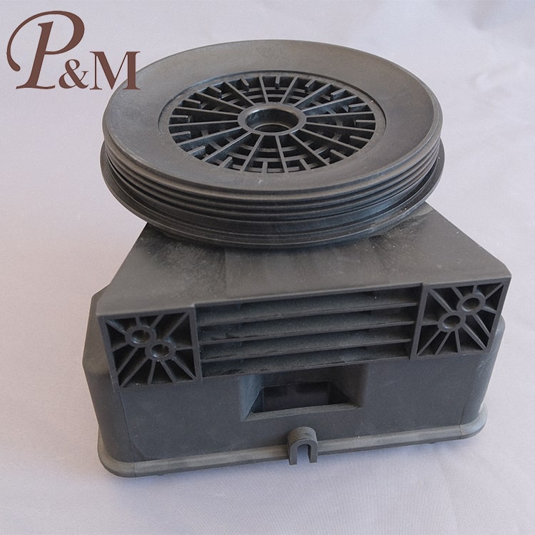 Plastic injection mold manufacturing