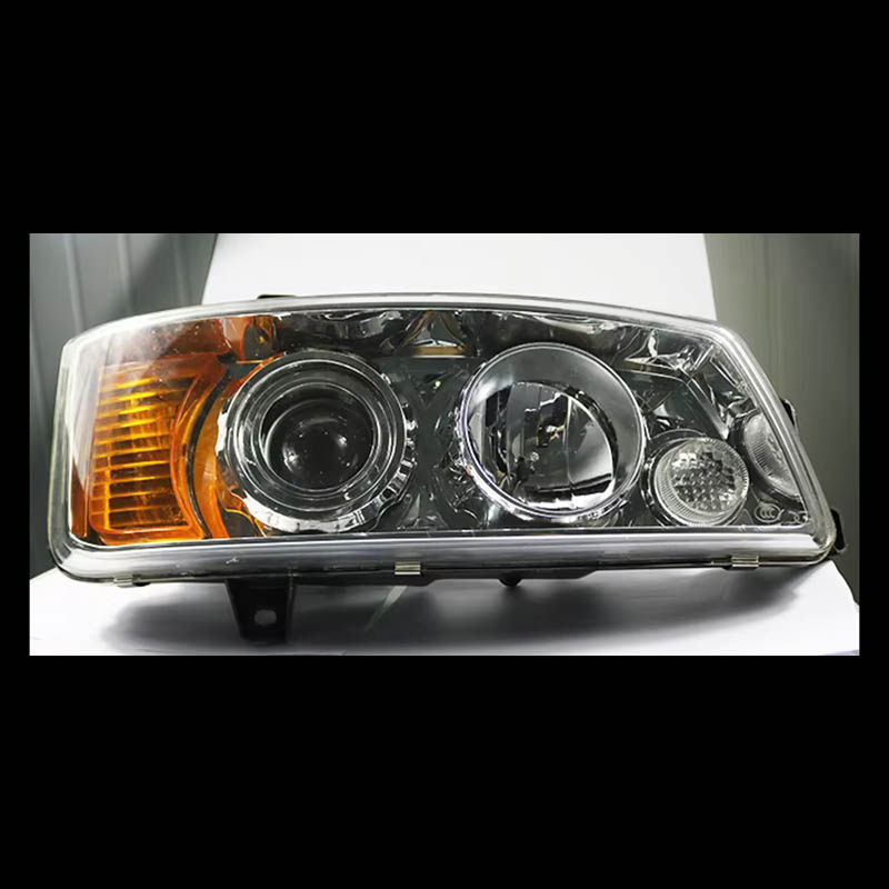 Brake light molding