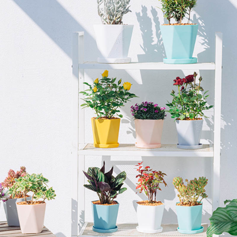 Flowerpot molding