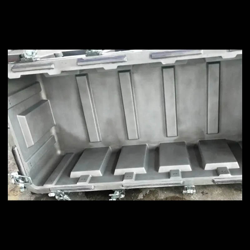 Car Roof Mold