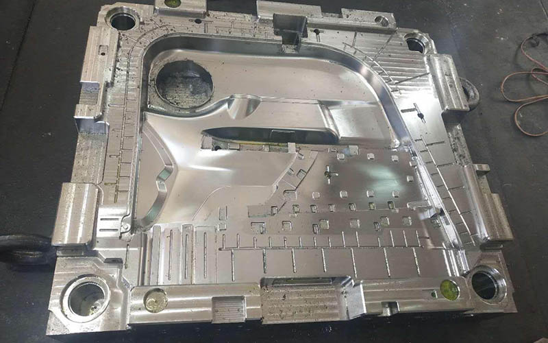 DVD moulding