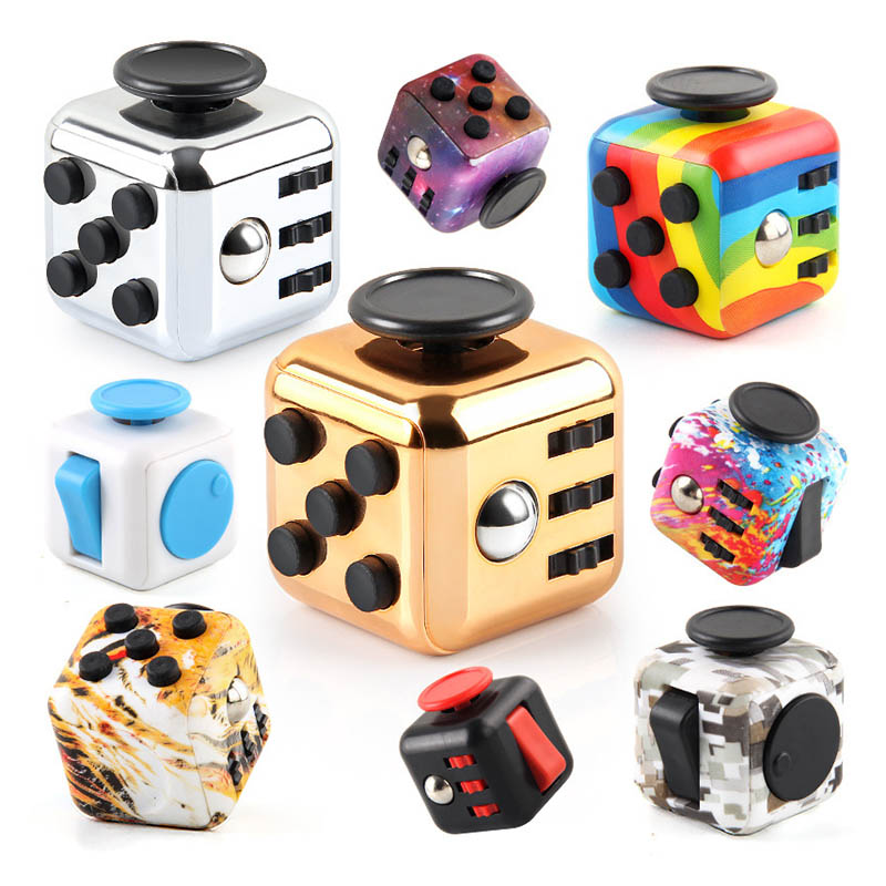 Educational Toys (Rubik's Cube) Molding